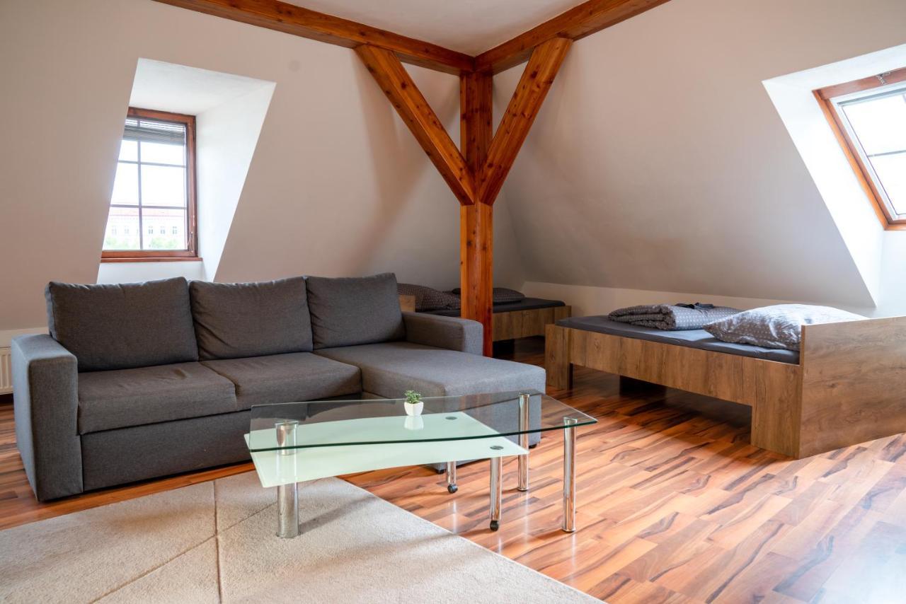 Apartmany V Mlynske Strouze Pilsen Exterior foto